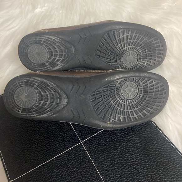 Spring Step Sz 39 Dull Gold Metallic Women’s Slip On Shoes - Picture 7 of 7